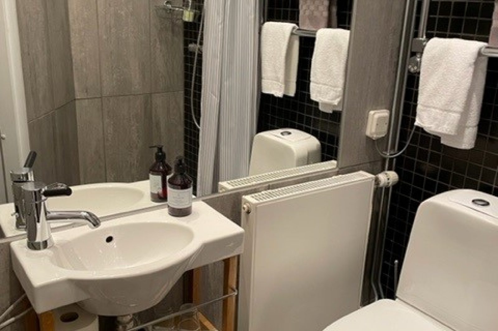 HotelHelgeandWisby_Badrum rum 14